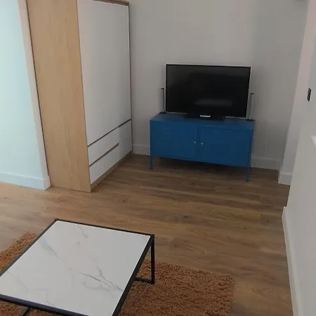 Luxurious One-bedroom *