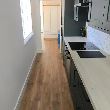 Luxurious One-bedroom Apartment Dublin